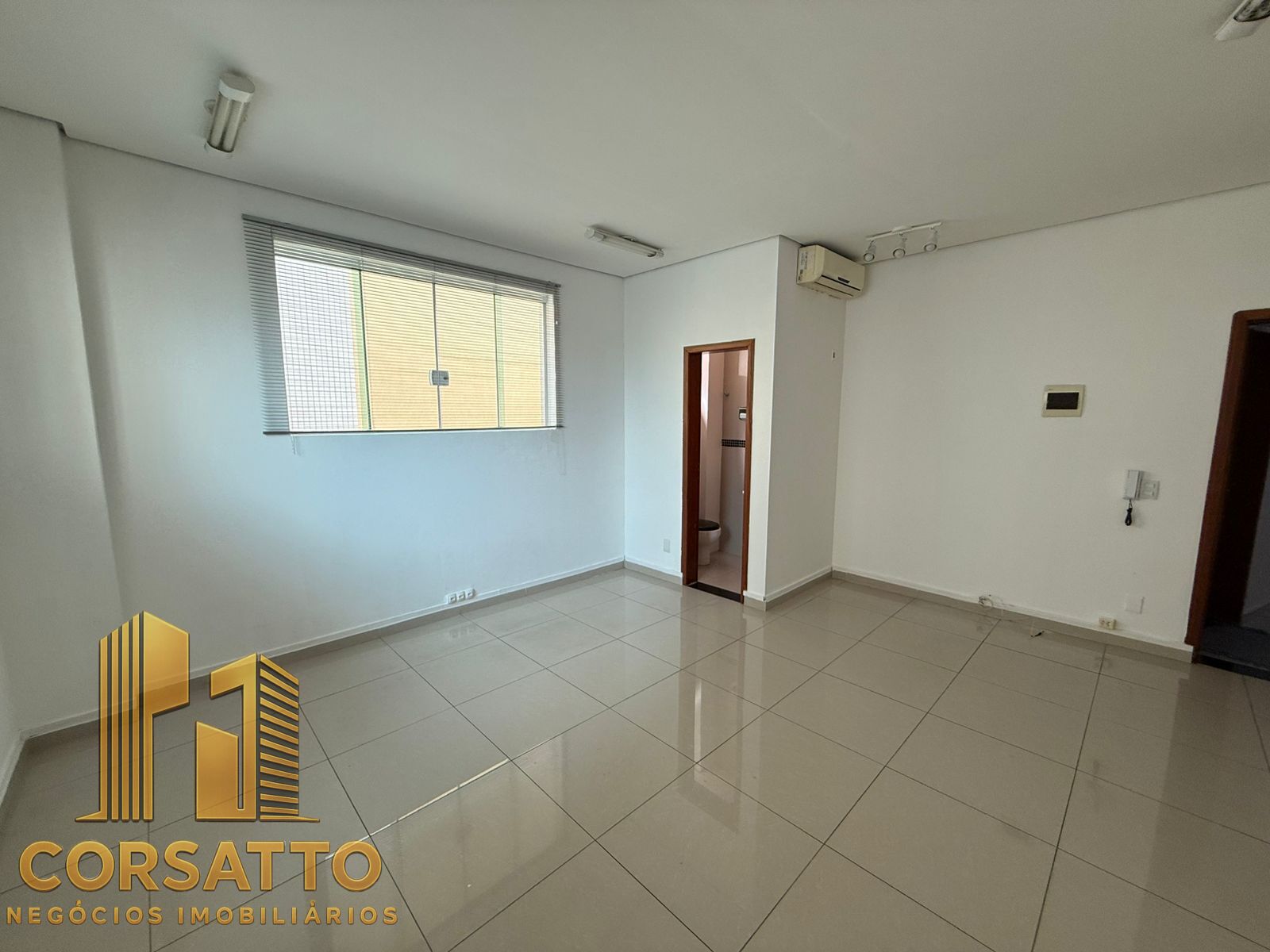 Sala Comercial em Área Nobre